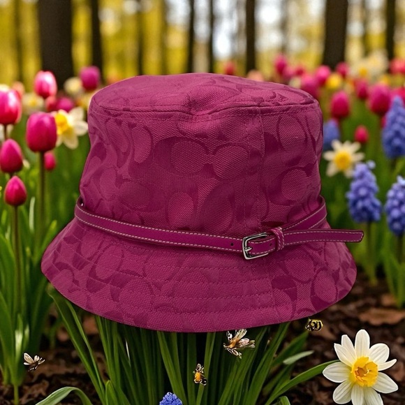 Coach Authentic Pink Logo Bucket Hat Size S - Picture 11 of 13